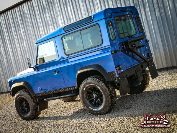 Land Rover 